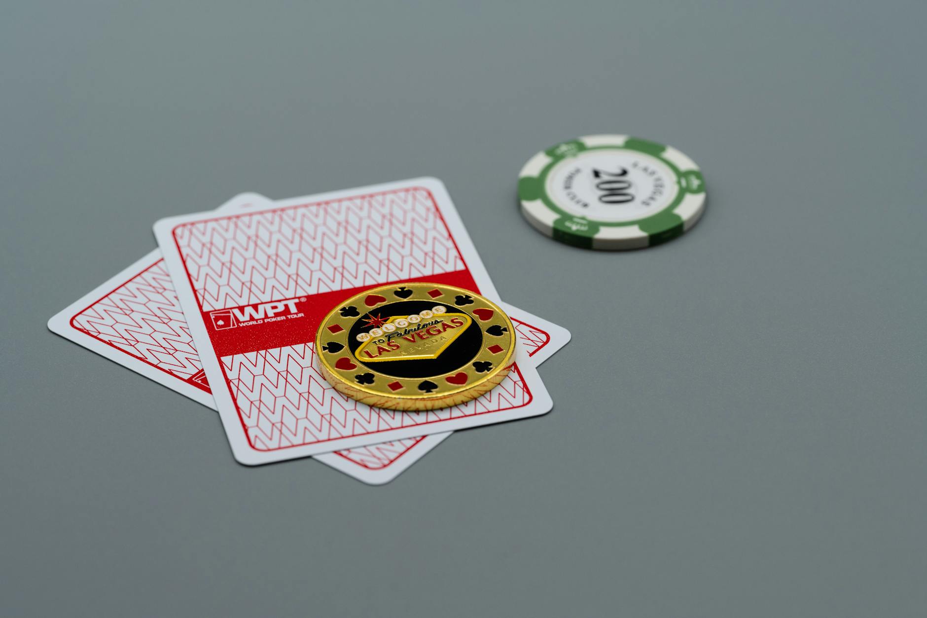 Trình tự một ván baccarat diễn ra như thế nào?